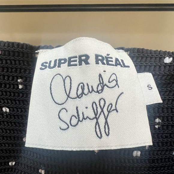 Realisation Par x Claudia Schiffer - Picture 2 of 4